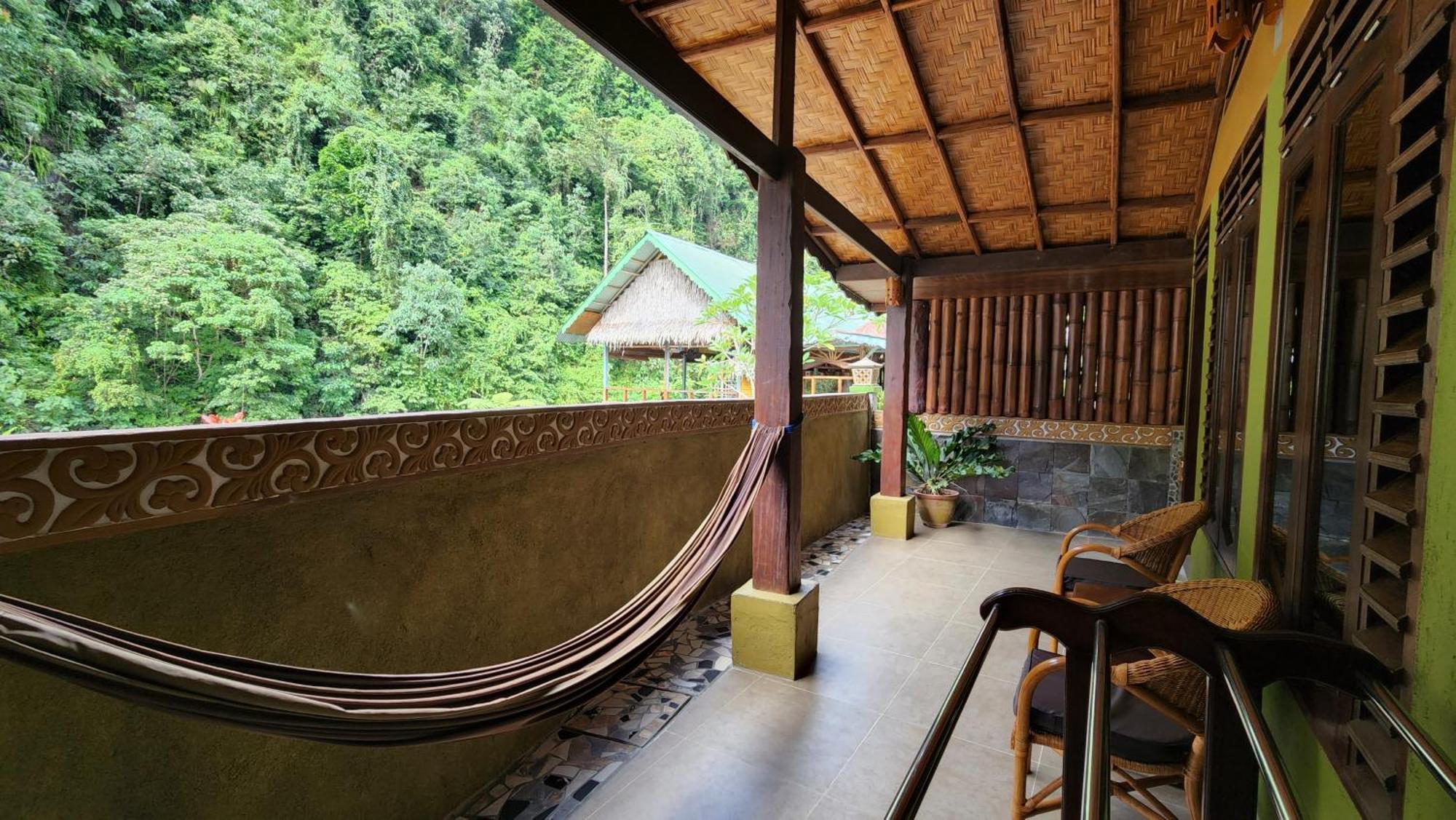 Sam'S Bungalows And Treks Букит-Лаванг Экстерьер фото